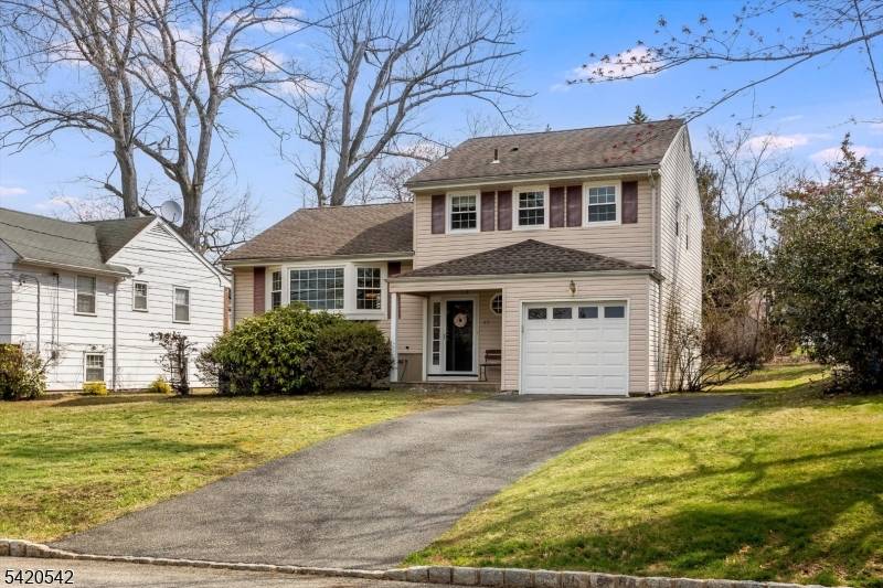 Can't beat this location !