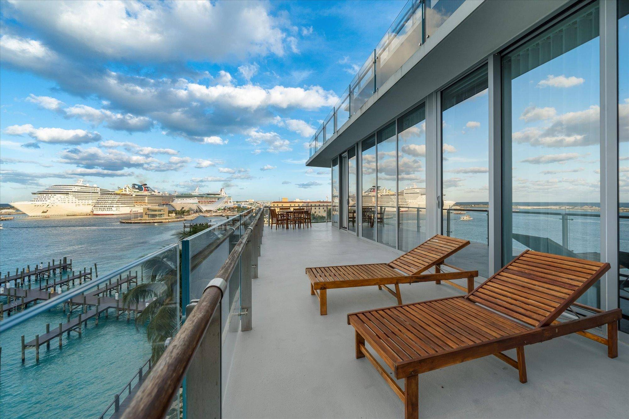 ONE PARTICULAR HARBOUR Condo New-Providence