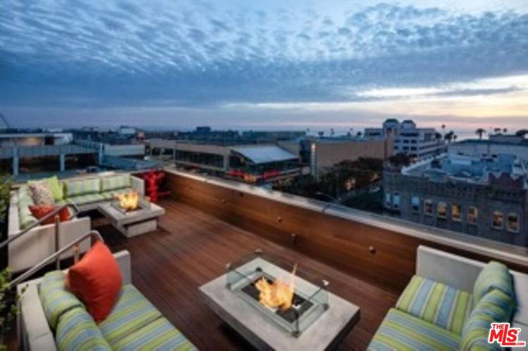 1453  3rd Street Promenade 1BR Santa Monica La