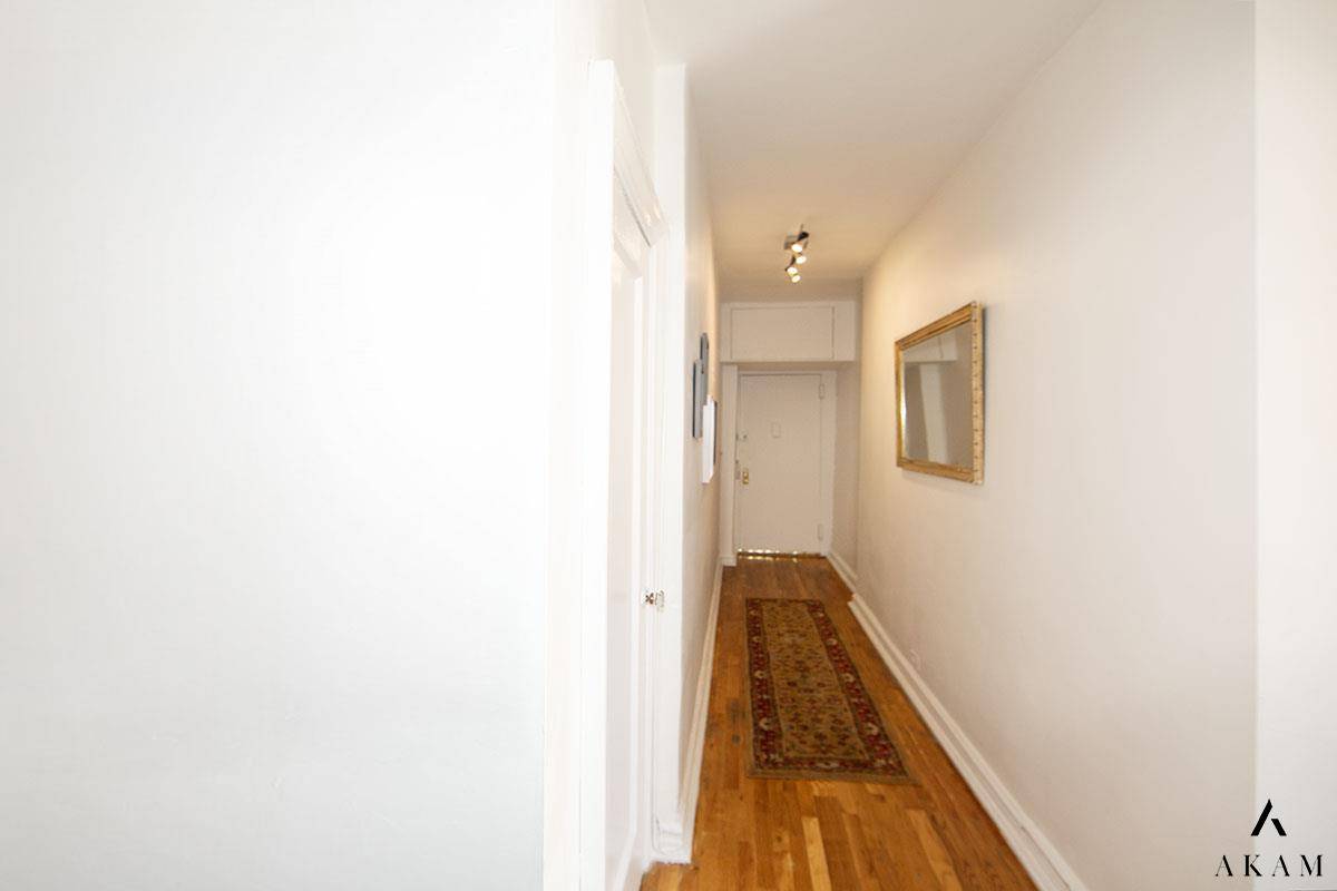 Discover the charm of this two bedroom apartment in the prime Upper East Side.