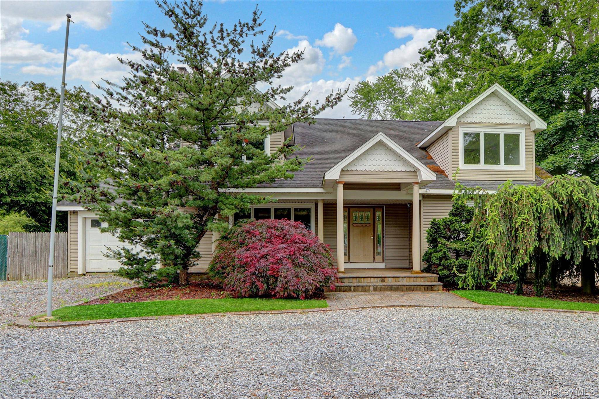 Fantastically expanded and well designed Cape style property with an outrageously large parcel horse property, boasting a great location and exceptional potential.