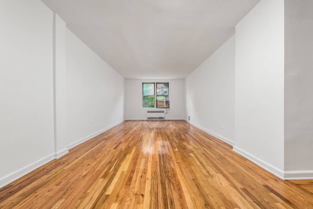Welcome to this beautifully updated 2 bedroom, 1 bathroom apartment located in the well maintained Louisiana Building in Forest Hills.