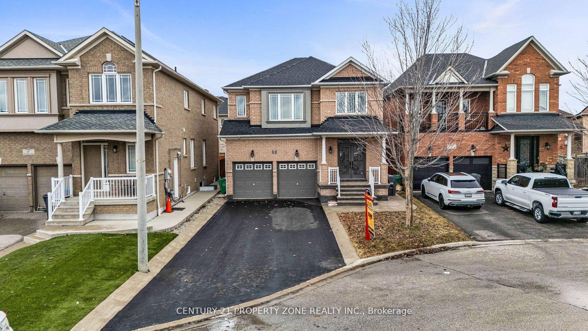 Welcome to this stunning detached home in Brampton's prestigious Fletchers Meadow, offering the perfect blend of style, space, and comfort.