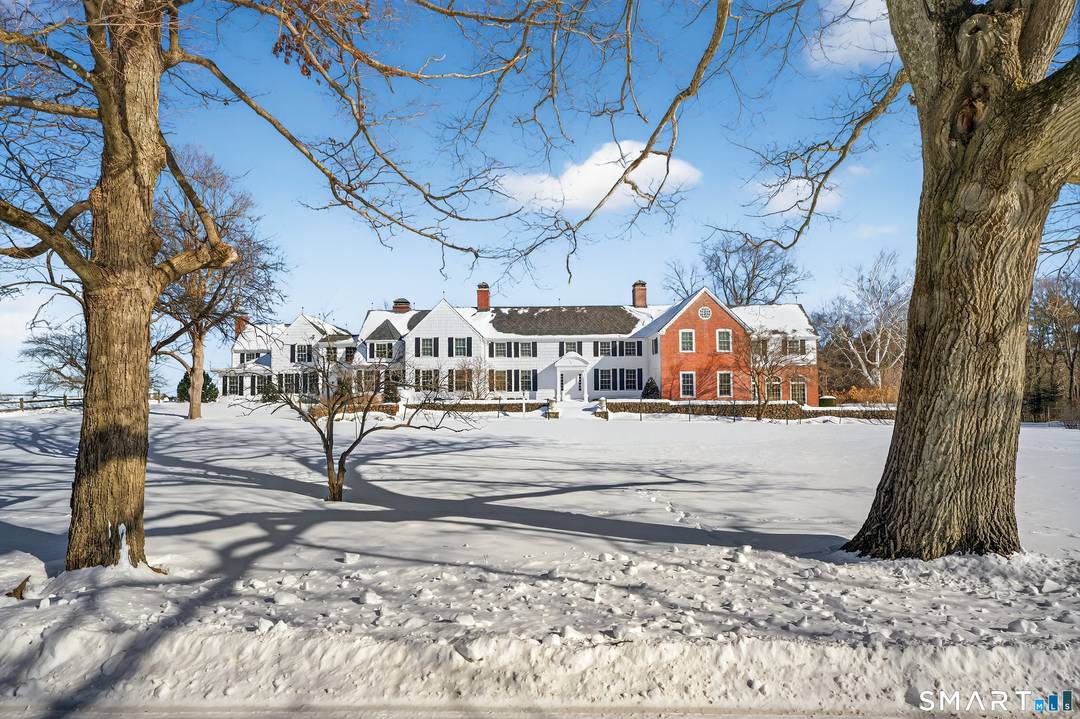 Broadview Estate A masterpiece in colonial revival design Perched gracefully on the gentle hilltops of Middlebury !