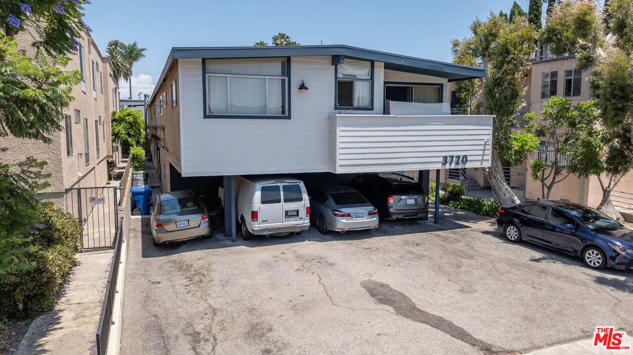 3720   Midvale Ave 13.0 LA