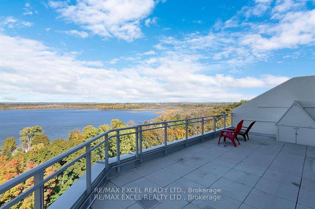 Lake Living ! This Stunning Lower PH Corner Unit Has Unobstructed Breathtaking Lake Views !