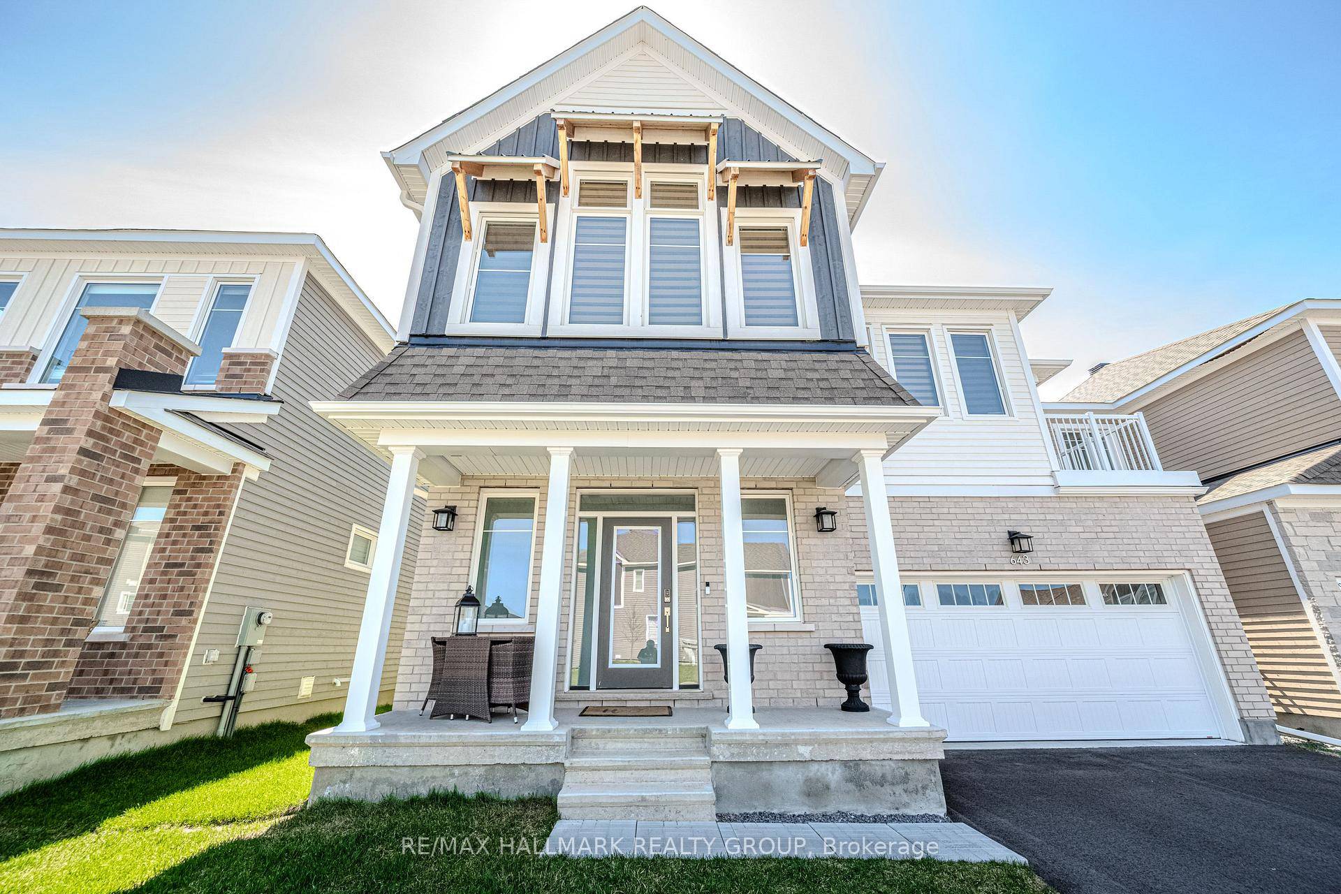 Discover Exceptional Living in the Heart of Richmond !