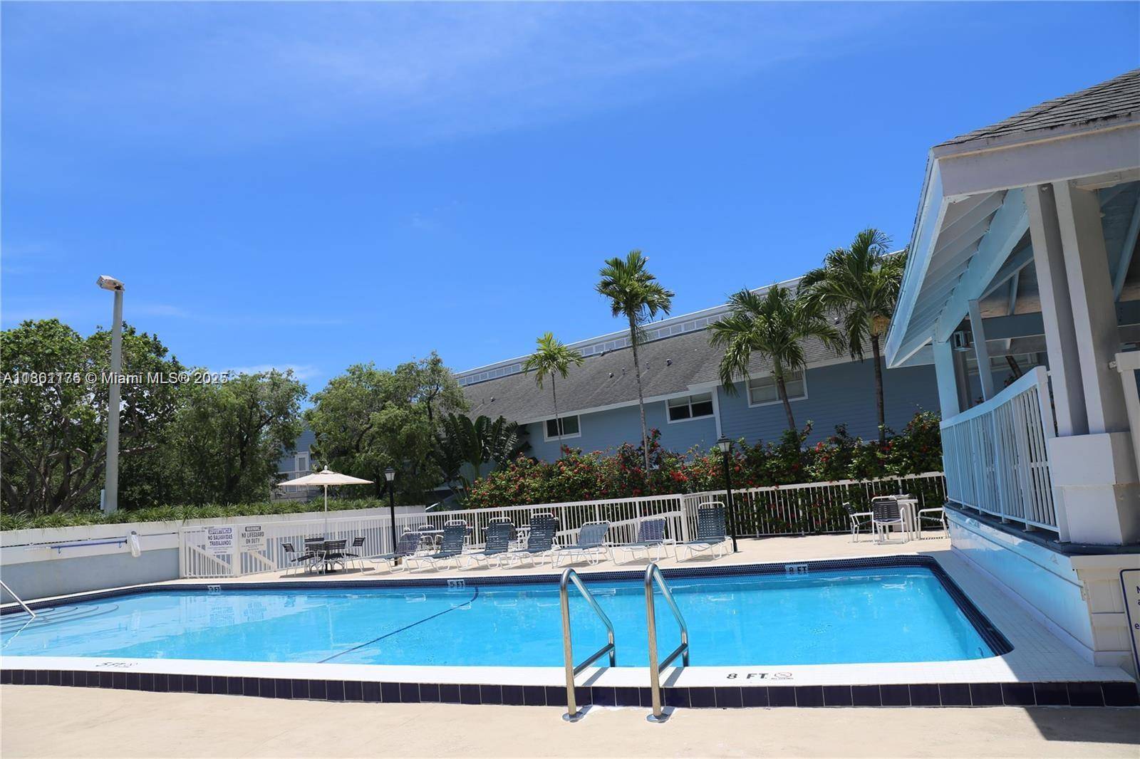 great townhouse with 2 bedrooms and 2 baths, nice patio perfect for outdoor dining, close to everything Virtual Tour https www.