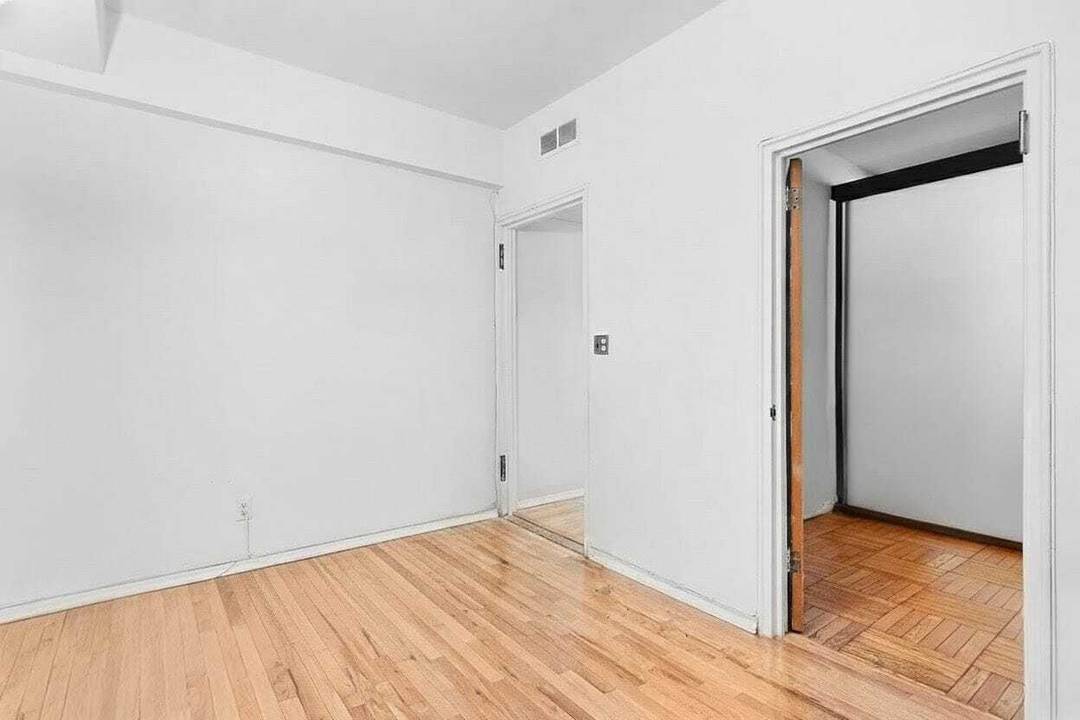 This Live or Work flexible space with a PRIVATE street entrance, is currently set up as a medical office, with waiting area, two examination rooms, a Pullman kitchen, a full ...