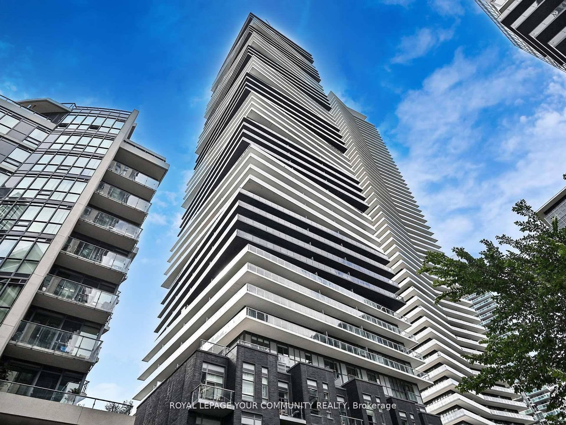 Welcome to Lakeside Living in the Heart of Mimico !