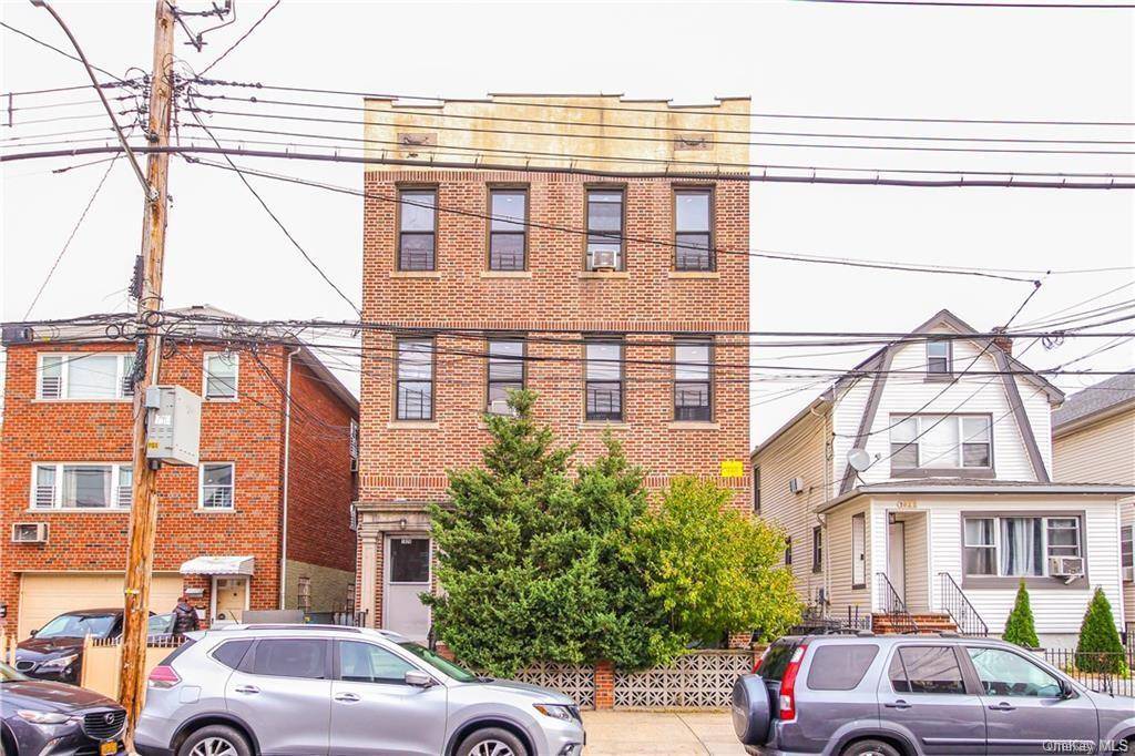 This 8 family building in the Morris Park section of the Bronx is a great investment opportunity !