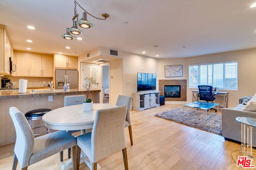3005 Grand Canal Ct 1BR Marina Del Rey La