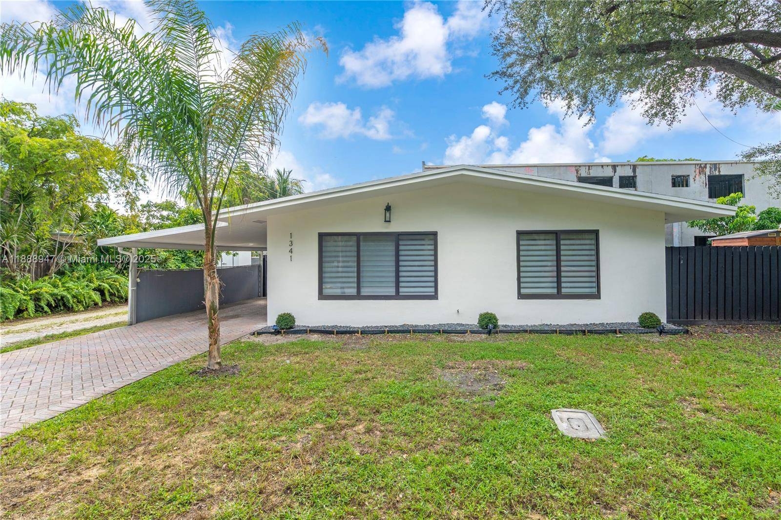 Stunning Fully Remodeled 2 Bedroom Home Prime Location Impact Windows amp ; Doors.