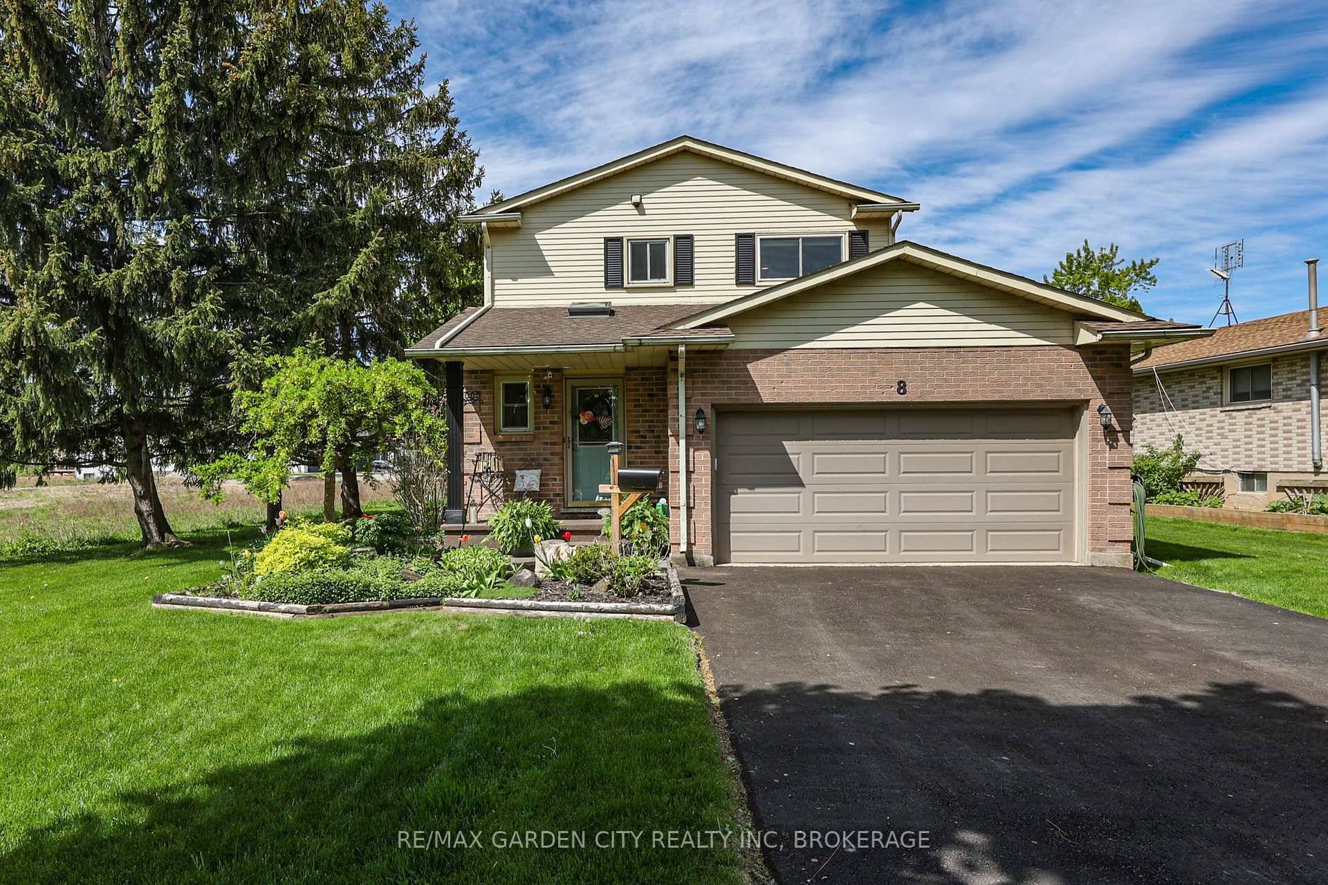 Excellent quality and move in ready !