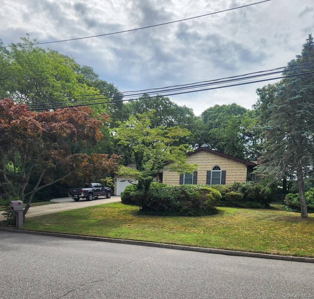 3 Bedroom, 1. 5 bath ranch situated on a.