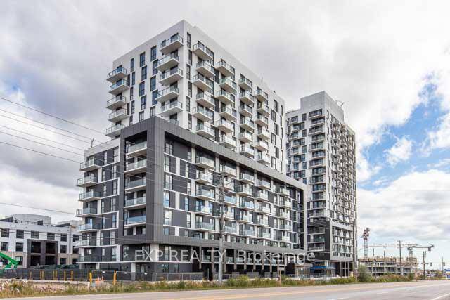 Less than 1. 5 years old 2 bedroom, 2 bathroom corner unit !