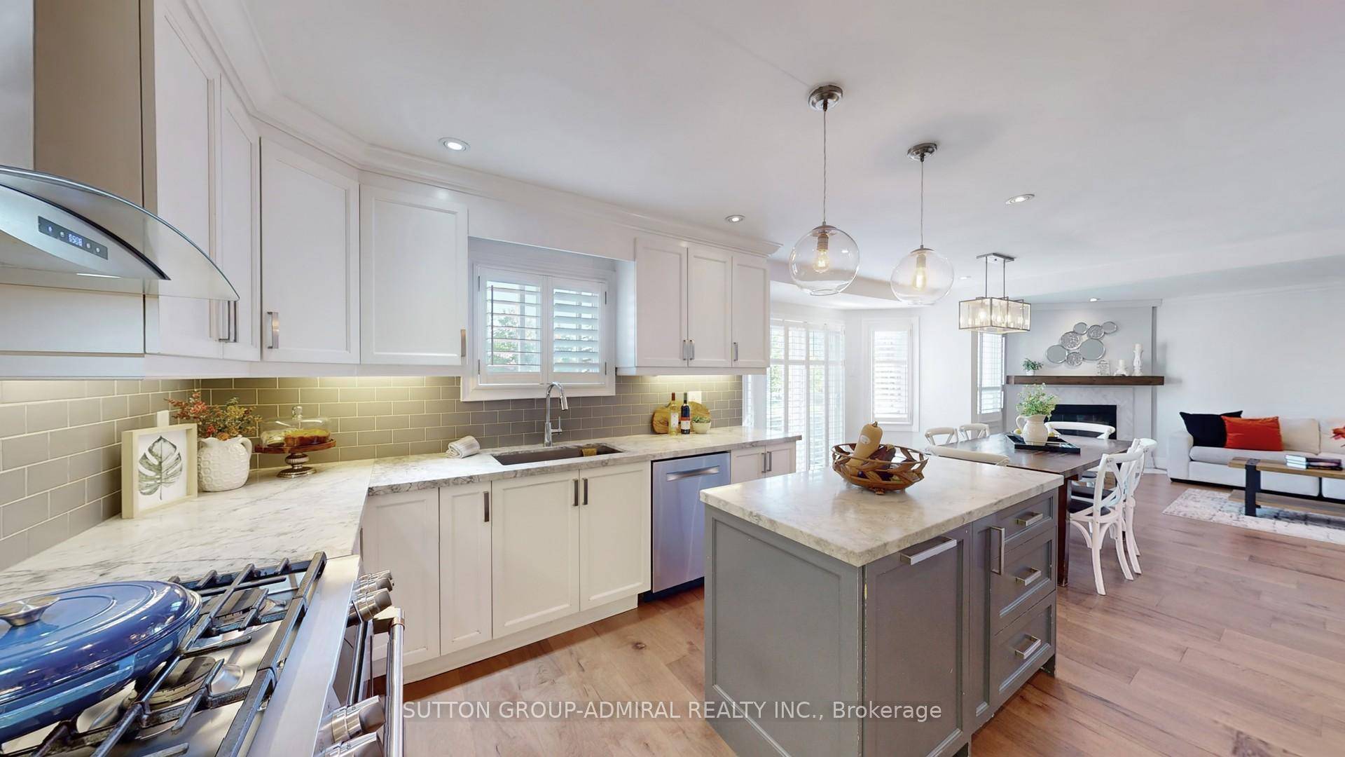 Rare Opportunity in Prime Flamingo Area !