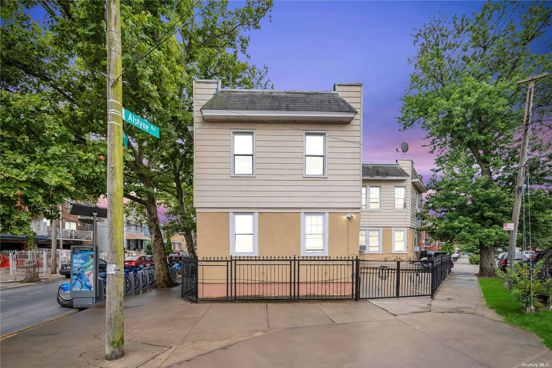 Charming 2 Family Home in the Heart of Corona, Queens !