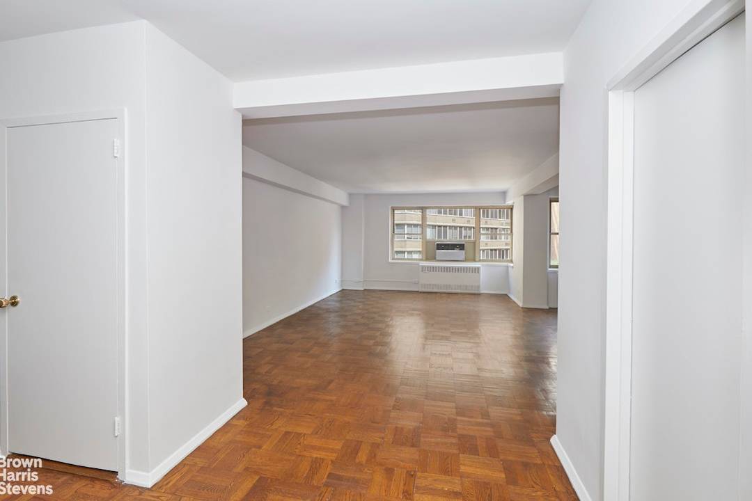 Apartment 3CC at Sutton House is a generously proportioned one bedroom Sponsor Unit offering approximately 900 square feet, exceptional storage, and flexible living space in one of the building's most ...