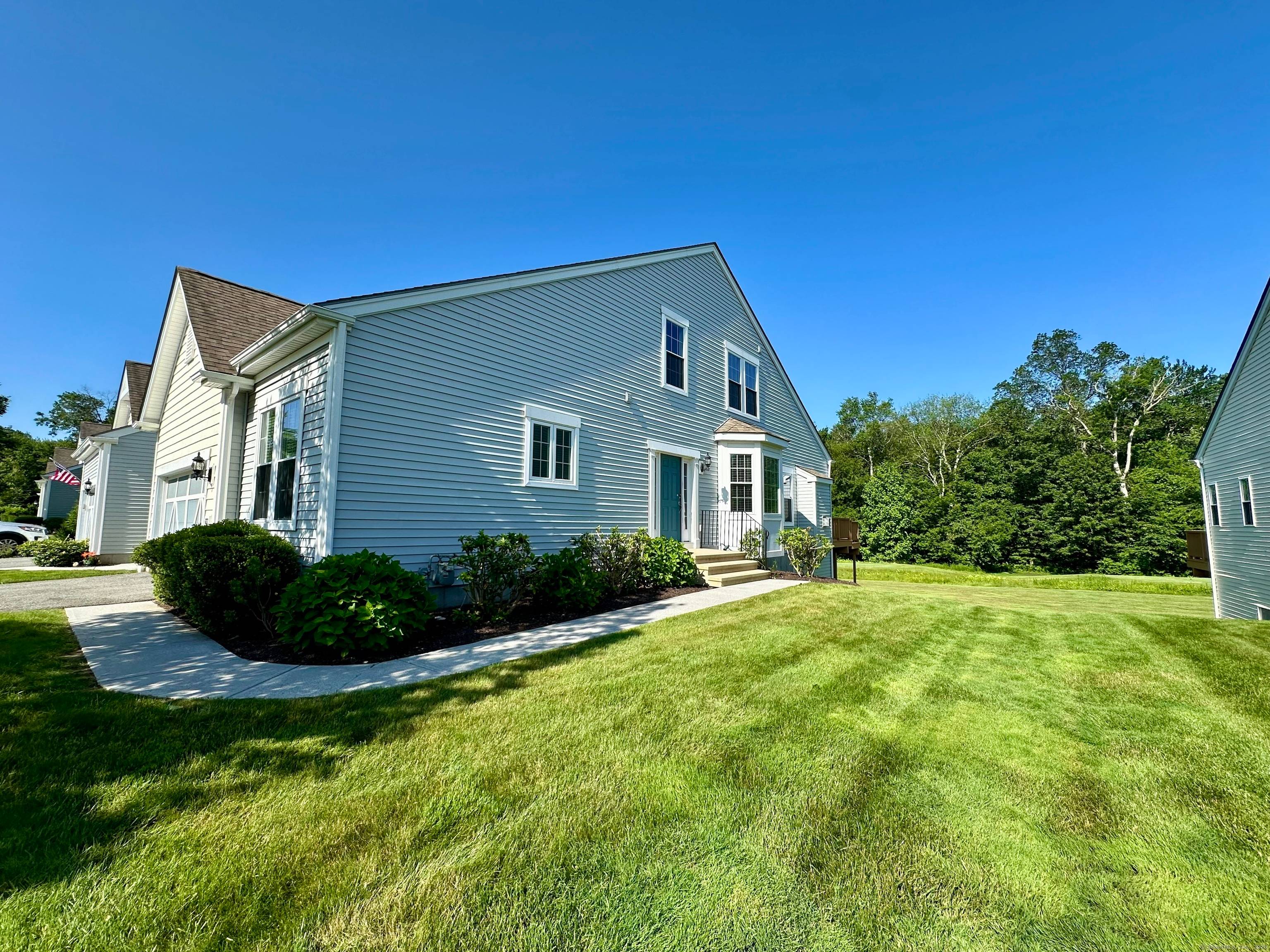 Welcome to the Fairview community at Oxford Greens !