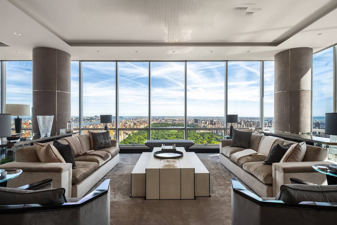 A pioneering symbol of luxury on Billionaires Row, One57 is one of the first ultra luxury condominiums in a prestigious stretch of Midtown Manhattan.