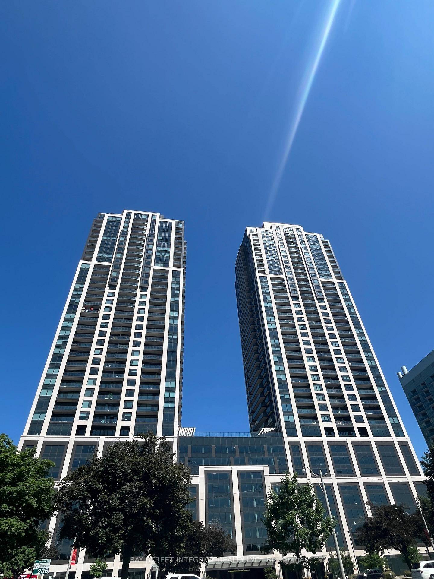 2 1 Lakeview Stunning Mirabella Luxury Condo, Waterfront Living At Its Finest !