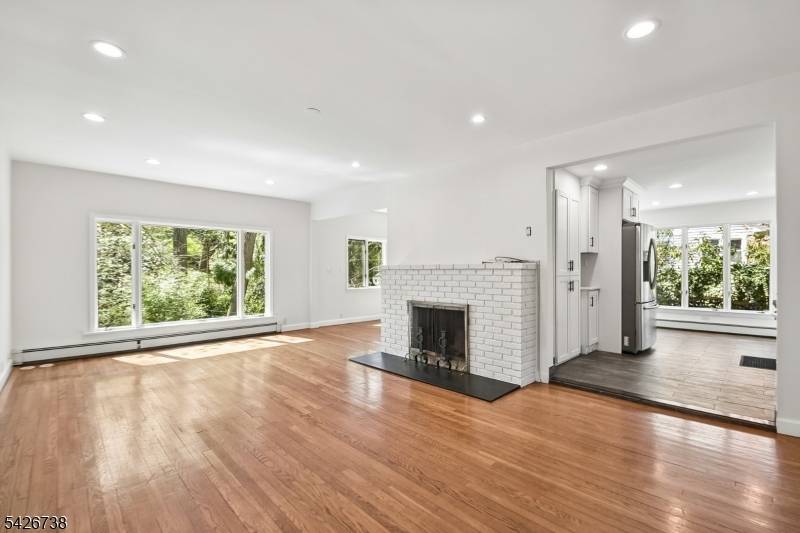 Nestled in Short Hills, this charming 3 bedroom, 2 bath home with a bonus den office offers a wonderful opportunity in one of the area ?