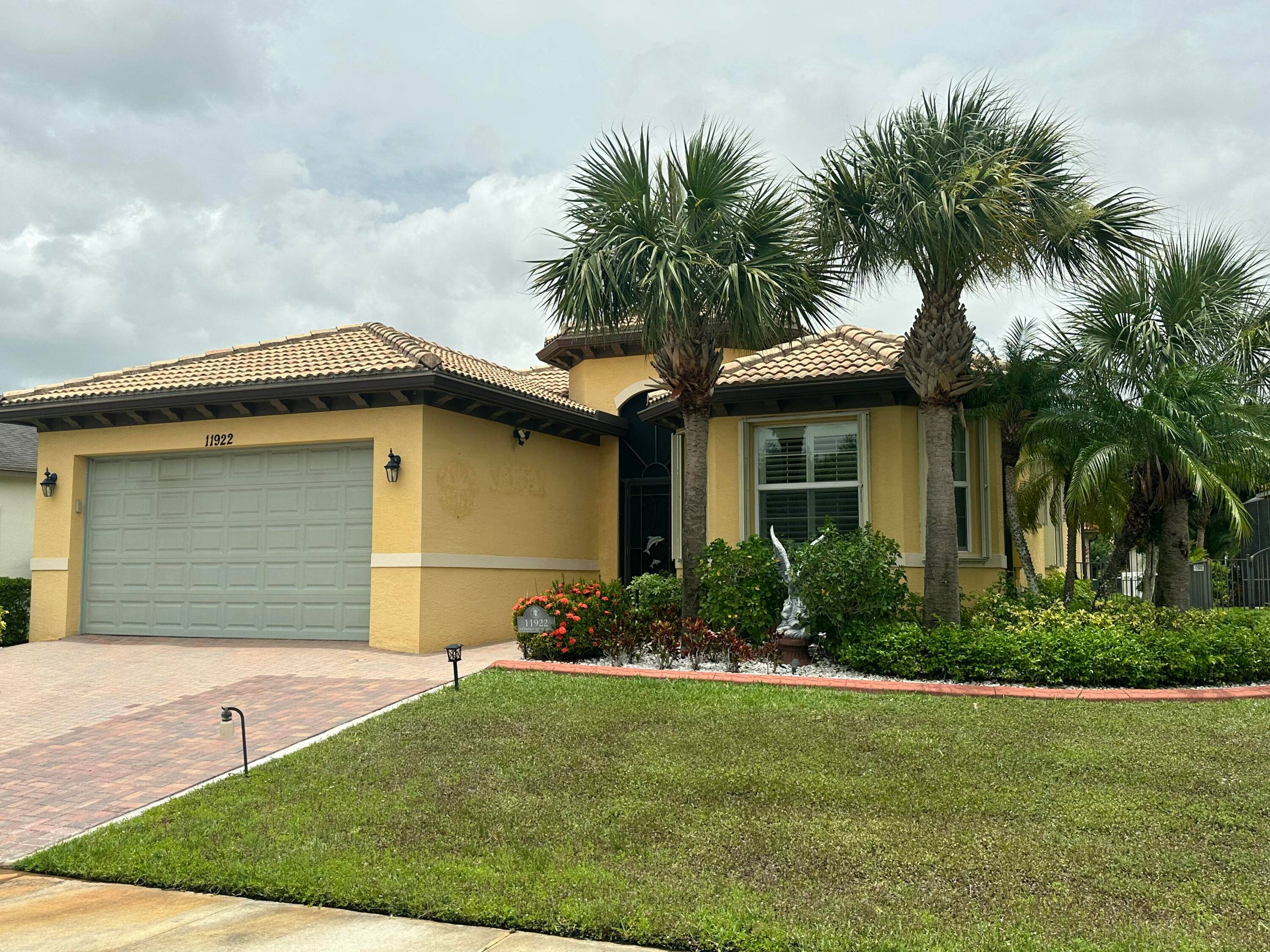 Join Florida's luxury lifestyle in this highly sought after community of Town Park in Tradition.