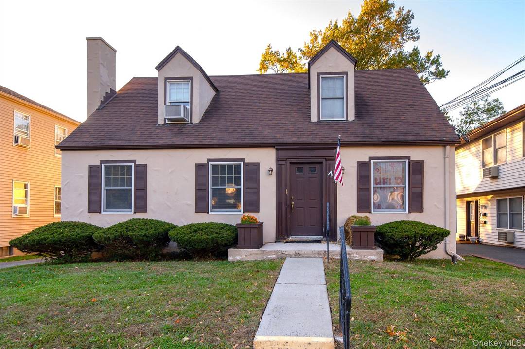 Welcome to 4 Francis Avenue, West Nyack a fantastic two family investment opportunity in the heart of Rockland County.