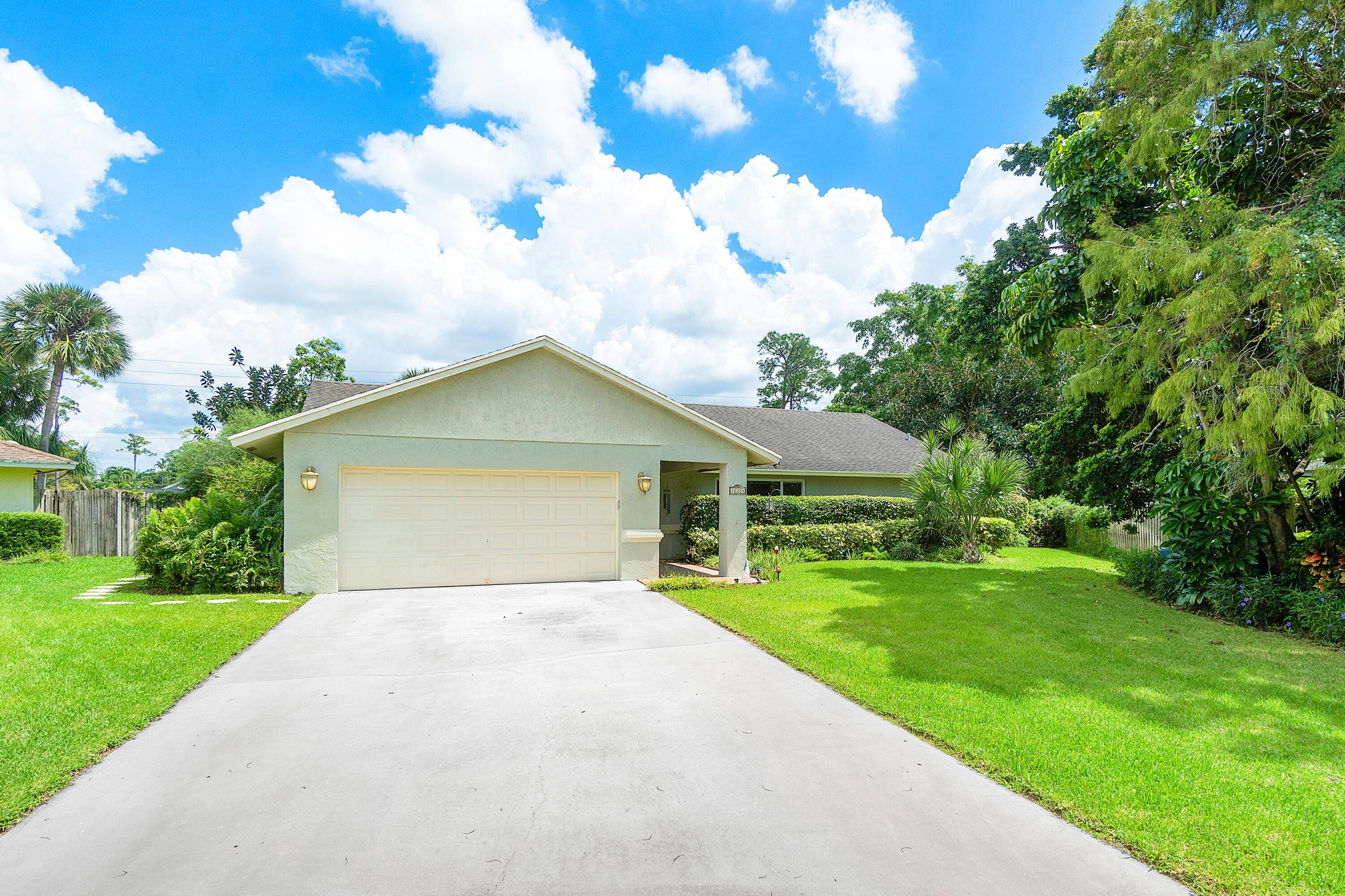 Nestled on a generous. 288 acre lot on a cul de sac in the heart of Wellington, this stunning 4 bedroom, 2 bath Pool home boasts a wide array of ...