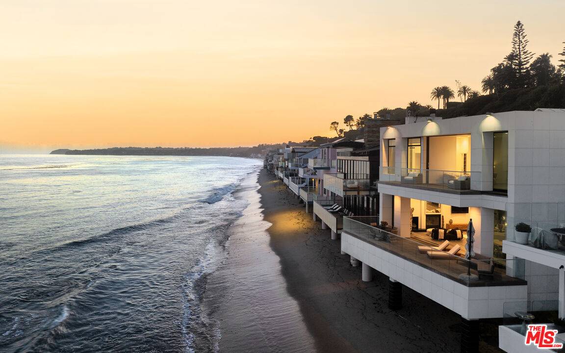26814 Malibu Cove Colony Dr 5BR Malibu La