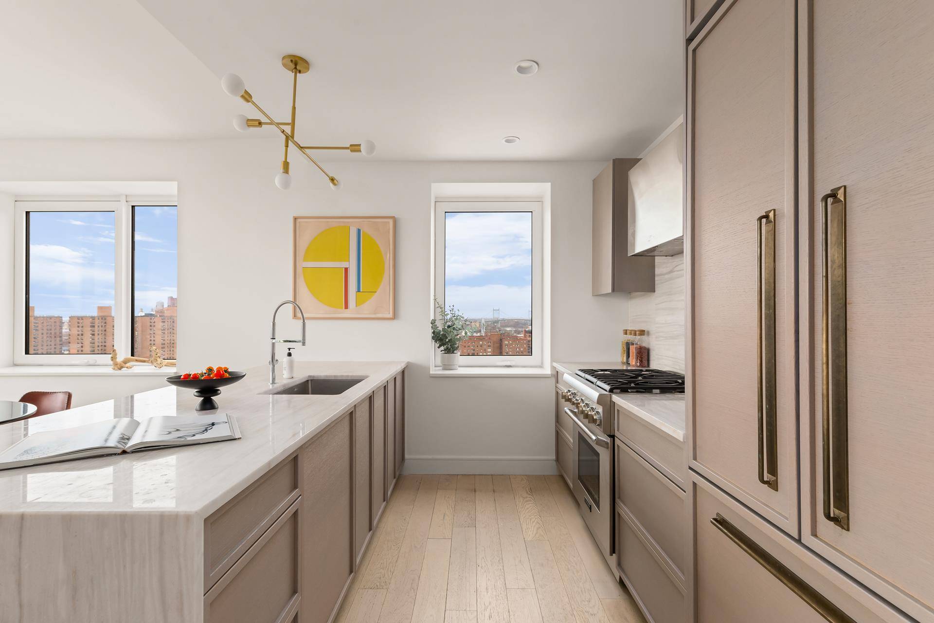 Introducing Residence 18B at 1399 Park Avenue A rare 4 bed, 3 bath corner home with lovely triple exposures, floor to ceiling windows, and sweeping skyline views.