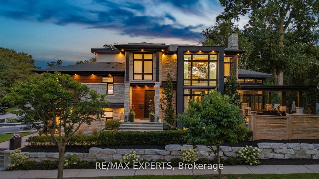 Welcome To 7 Woodvalley Dr The Ultimate In Luxury Living Defined By Exceptional Elegance amp ; Style !