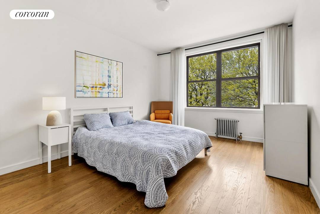 710 Riverside Drive, Unit 2D 2 Bedroom Condo with Direct Riverside Park amp ; Hudson River Views Welcome to 710 Riverside Drive, Unit 2D, a move in ready two bedroom, ...