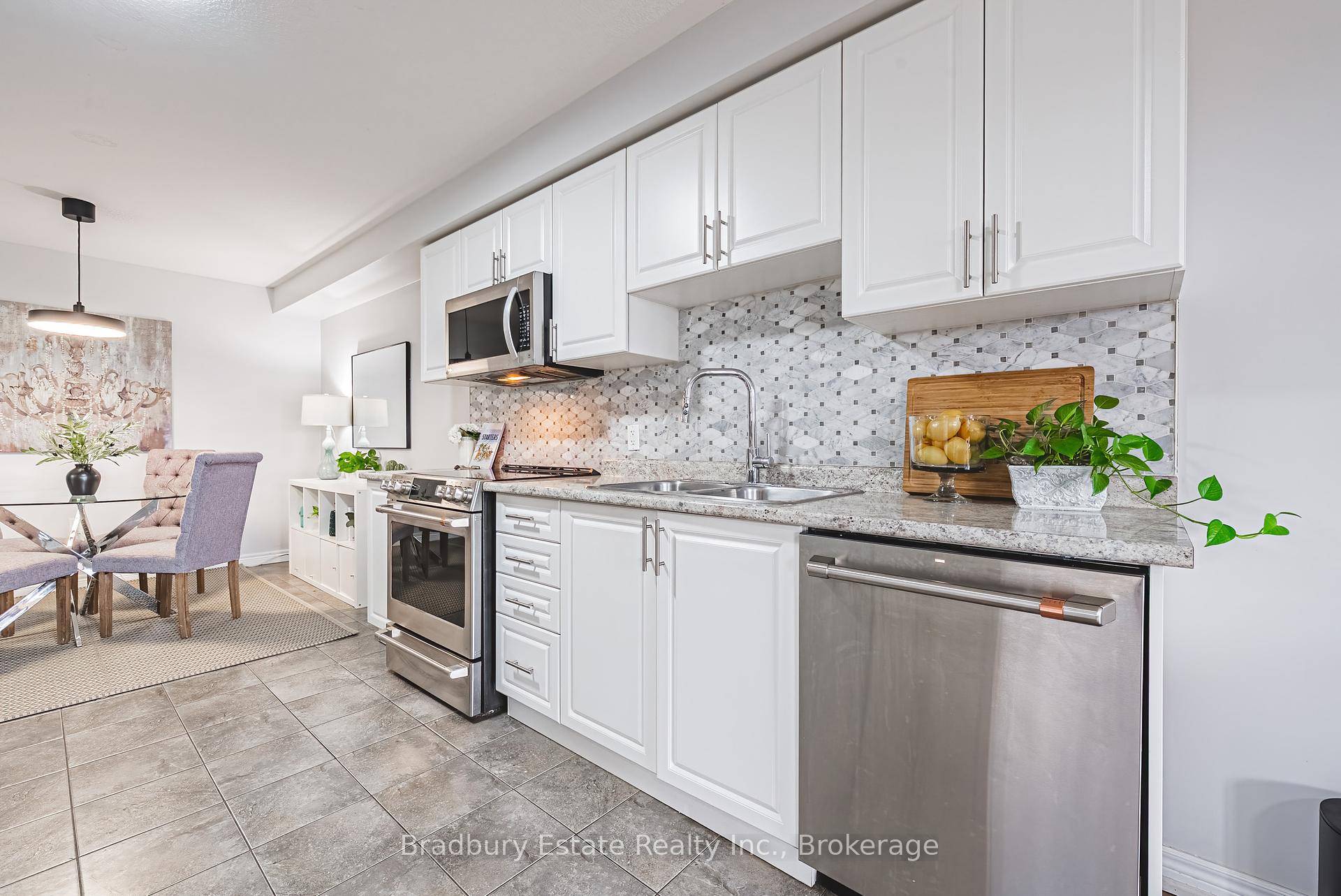 Welcome Home to a rarely offered 5 BR, 4 BTH FREEHOLD Townhouse in family friendly Summit Park East it's 2, 500 Sq.