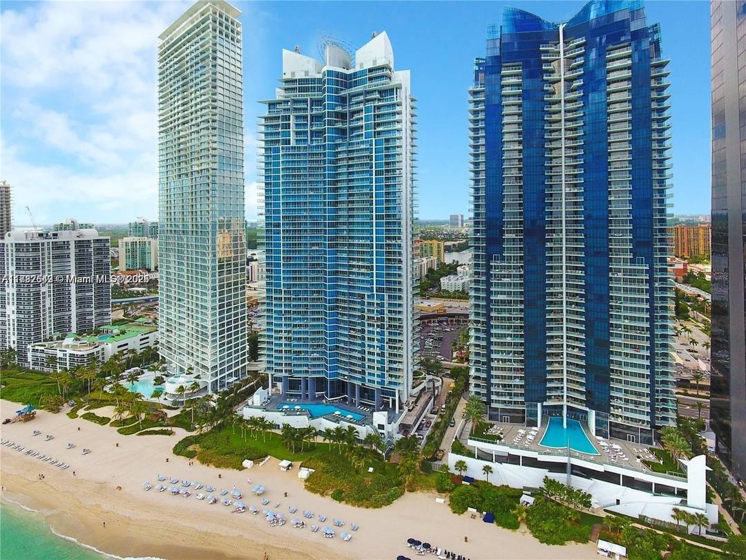 READ BROKER REMARKS. Spectacular 1 Bedroom Den 2 Bath residence with direct ocean views in Sunny Isles Beach.