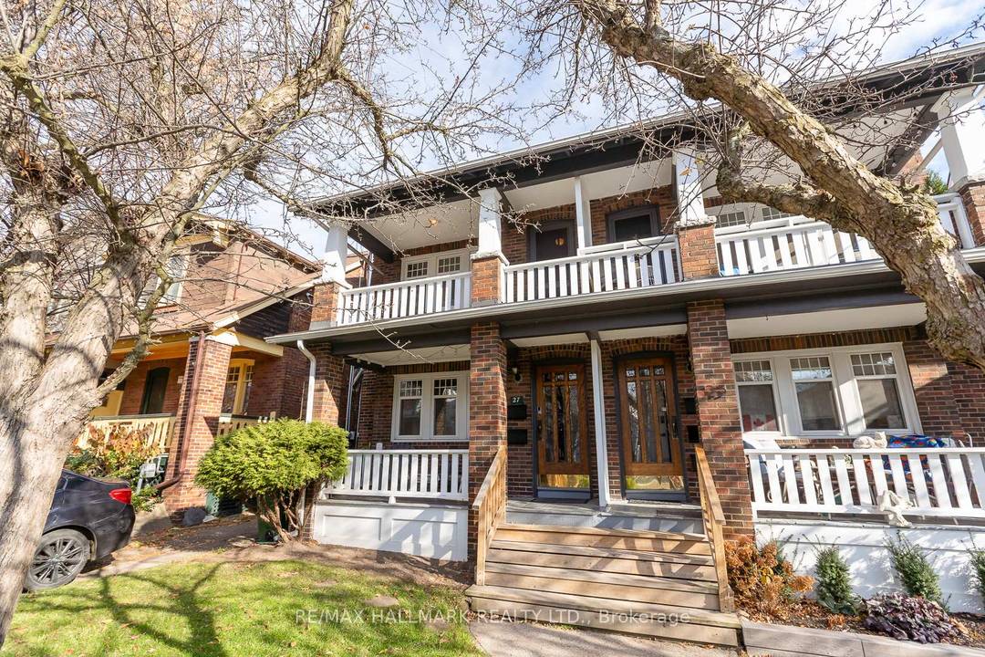 Steps to the Beach ! Conveniently located a few houses up from the water, and shops of Queen 24 hr TTC at the top of the street this location can't ...