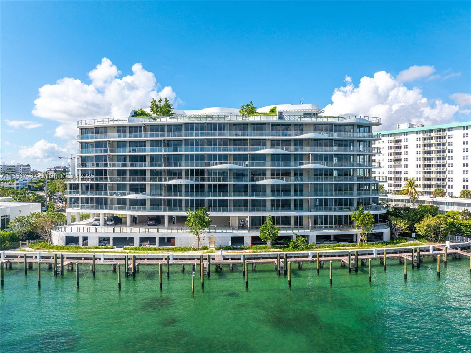 Imagine waking up in one of 41 boutique residences in this brand new, 2 Bed Den 3 Bath architectural masterpiece designed by award winning Arquitectonica and built by the renowned ...