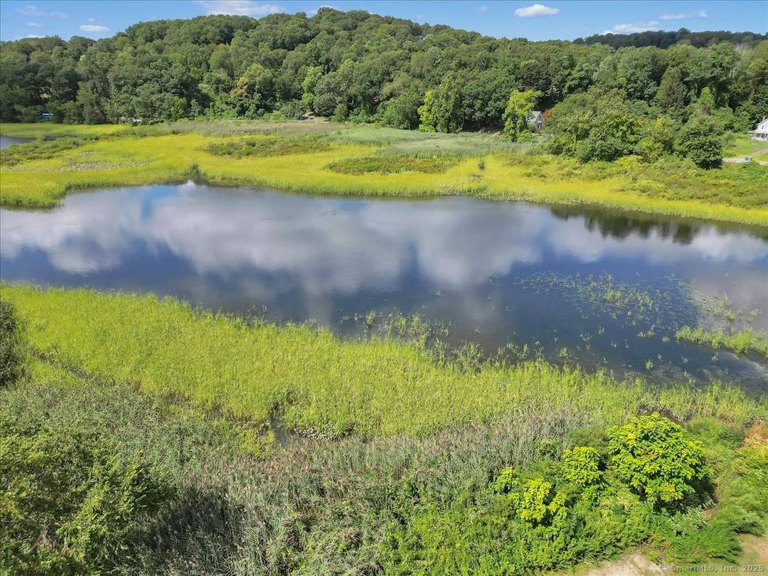 Discover this waterfront delight in charming Chester, rewarding with year round views !