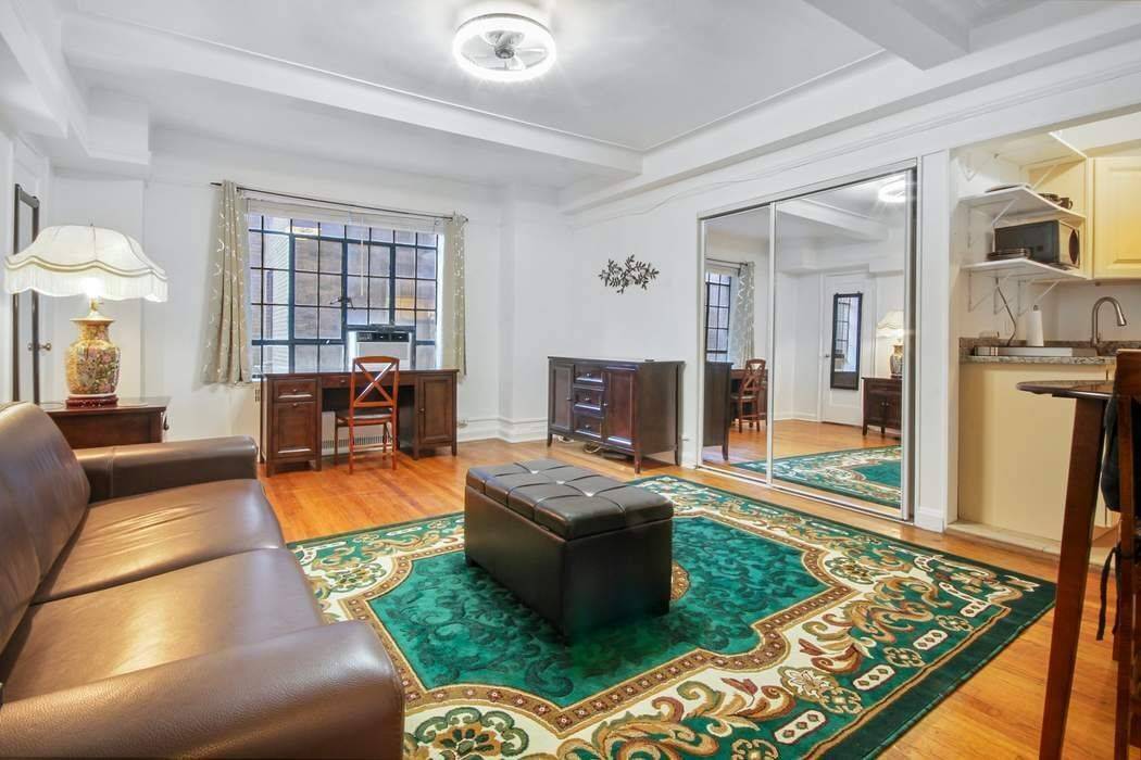 Bring your toothbrush and move right in to this perfect midtown pied a terre, which can include all furniture in the sale, including a Roche Bobois Paris leather sleeper sofa.