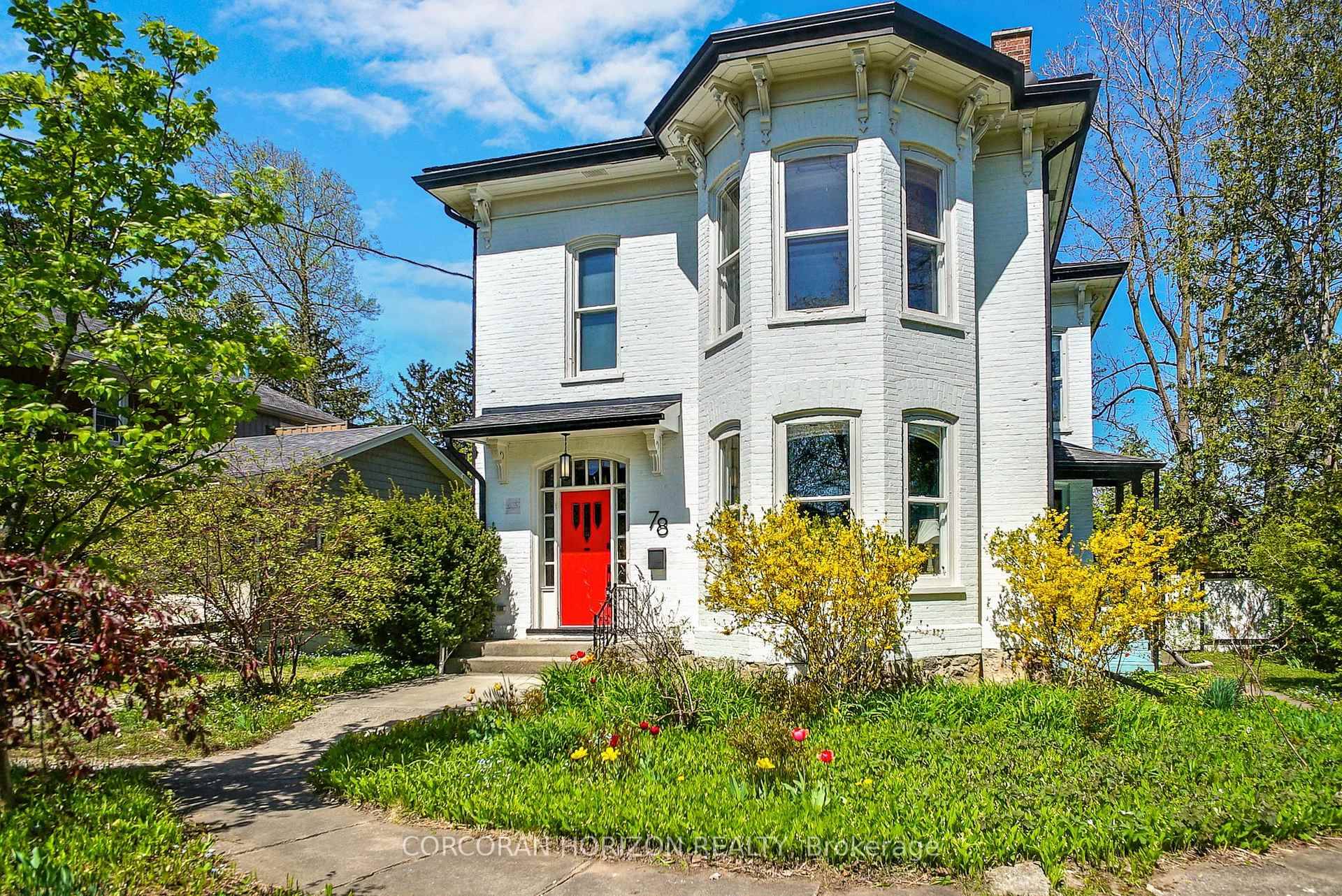 HALF AN ACRE IN UPTOWN WATERLOO !