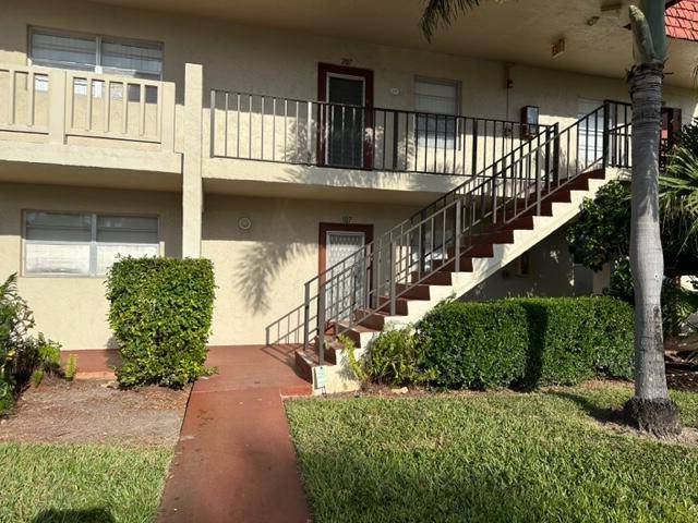55 CONDO, INCLUDES CABLE HBO AND INTERNET, PEST CONTROL, WATER, EXCELLENT LOCATION, NEAR CLUBHOUSE, 2 POOLS, FITNESS ROOM, BILLIARDS, WALKING DISTANCE TO PUBLIX SHOPPING CENTER, MOVIES, DUNKIN DOUGHNUT, WALGREENS, NEW ...