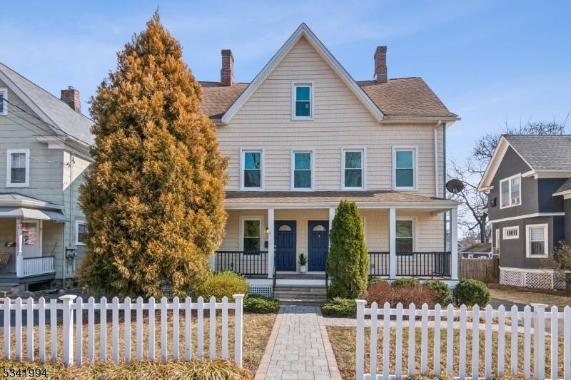 21 Hillside Avenue in Chatham is a 3 Bedroom 2 Bathroom light filled home that is completely renovated with hardwood floors, large Backyard and close proximity to town, schools and ...