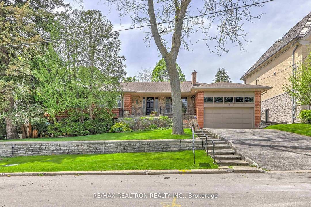 A Rare and Hard to find offering in Coveted Lawrence Park This expansive approx 2600 sq.