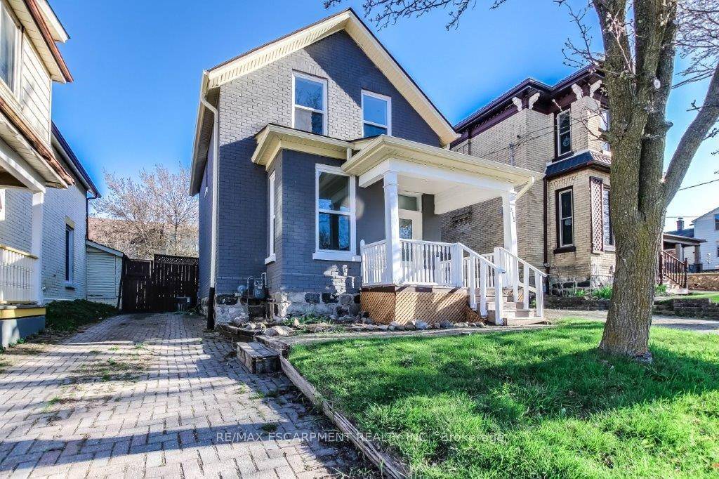 Check out this completely 2022 updated 3 bedroom detached home in Woodstock !