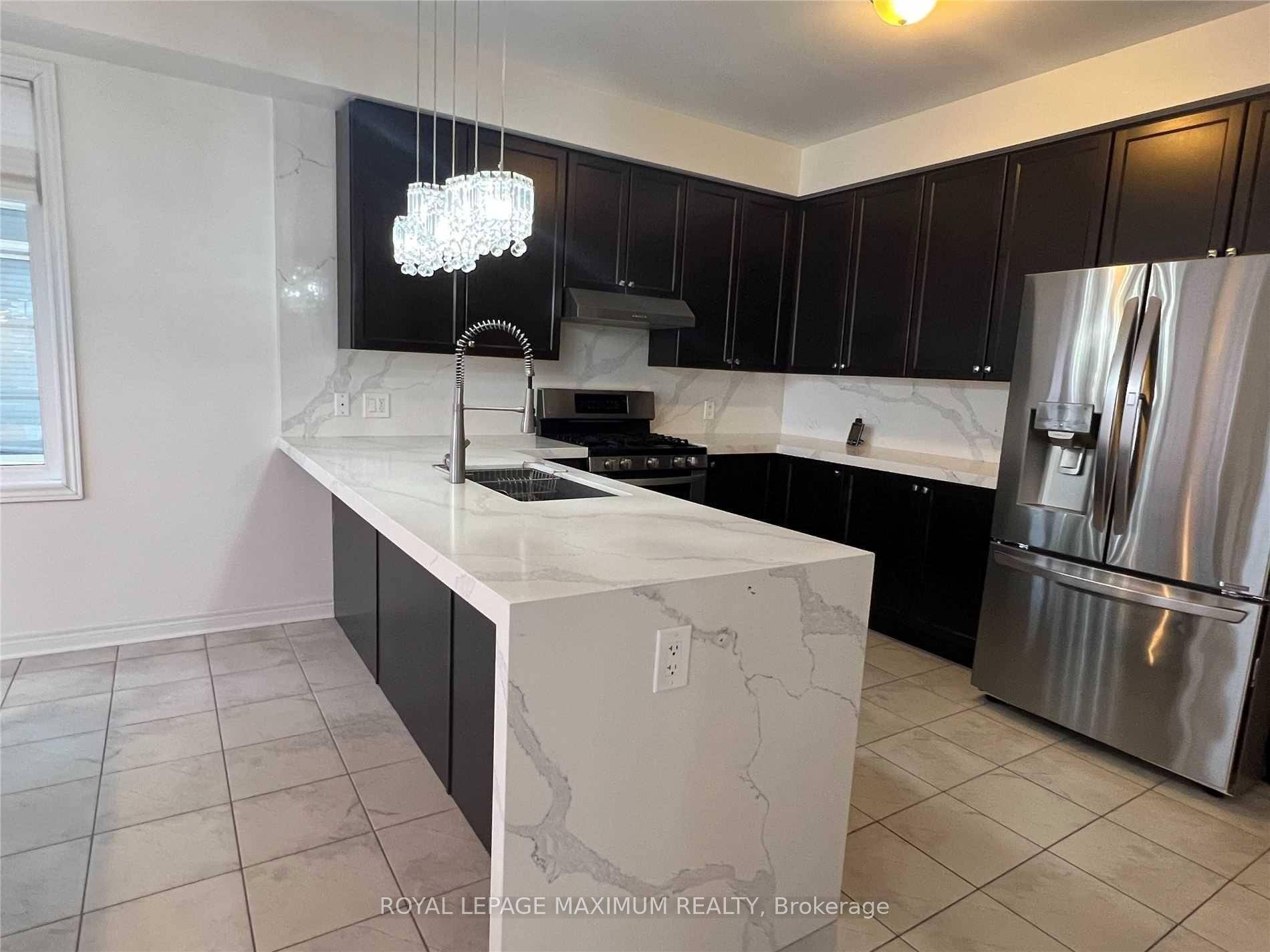 You will be impressed with this 4 bedroom, 4 bathroom detached home that offers the perfect blend of style, space, and sophistication.