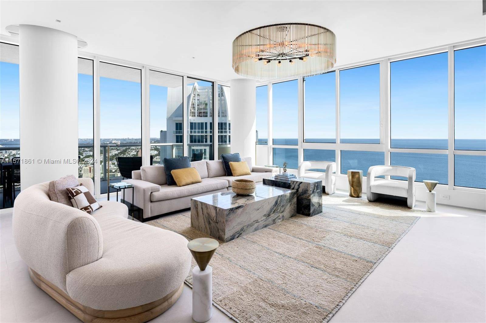 This fully renovated four bedroom, four bathroom private residence offers spectacular sunrise and sunset views.