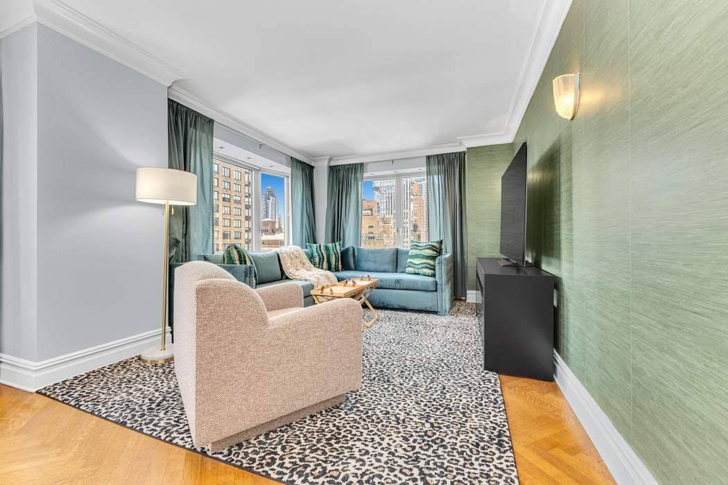 Luxury Furnished Unfurnished Residence at The Chatham 181 East 65th Street, Unit 15D Welcome to The Chatham, one of Robert A.