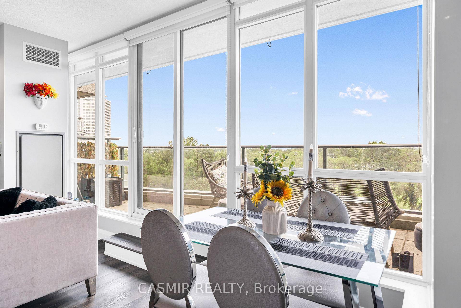 This exquisite condominium unit delivers a luxurious living experience, defined by high end finishes and meticulous attention to detail.