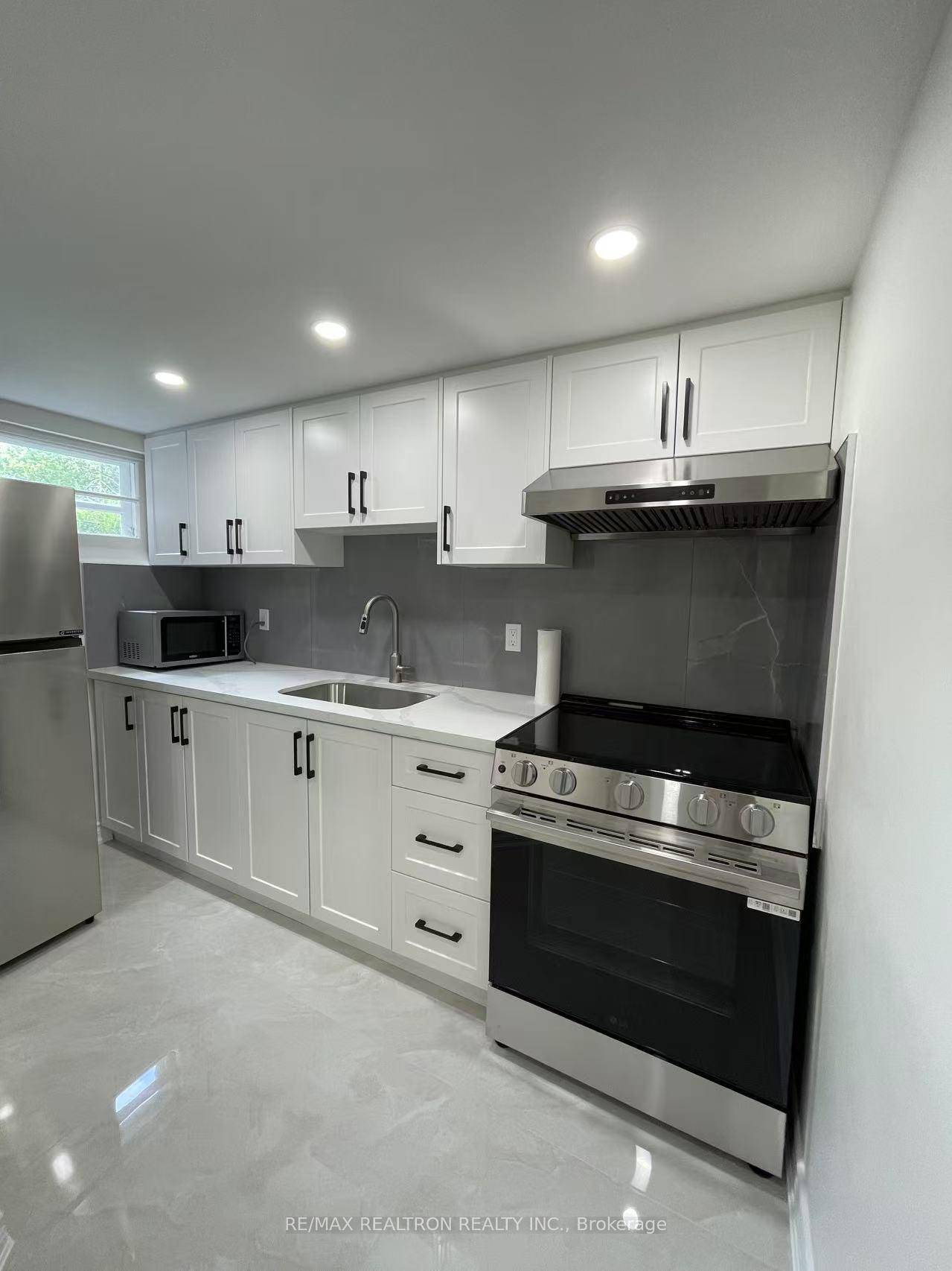 Newly Renovated 2 Bedrooms Basement Suite with Its Own Kitchen, Washroom and Lanudary.